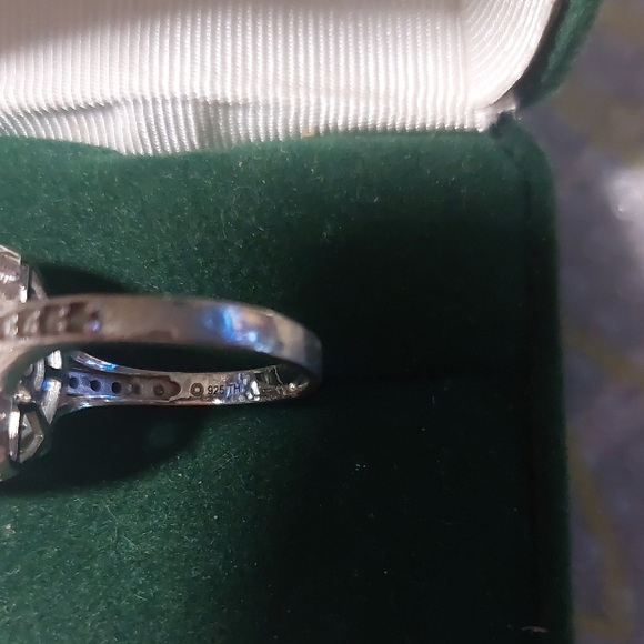 Pandora Elegant Blue Gemstone Ring Sz 9 Humungus! - Picture 7 of 16